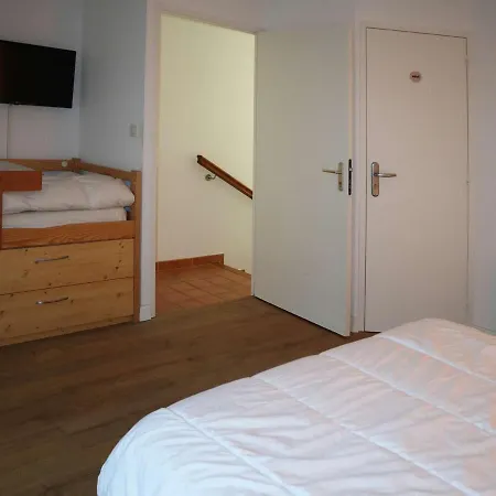Joli Duplex 7 Pers Aux Orres 1650 Avec Balcon Et Cuisine Equipee - Fr-1-322-537 * Les Orres